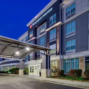 Hotel Western Premier I-95 Savannah Airport/ West